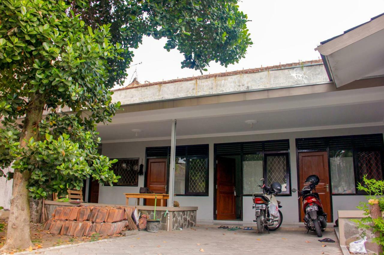 Ferienwohnung Srikaloka 12 Kostel Yogyakarta Exterior foto